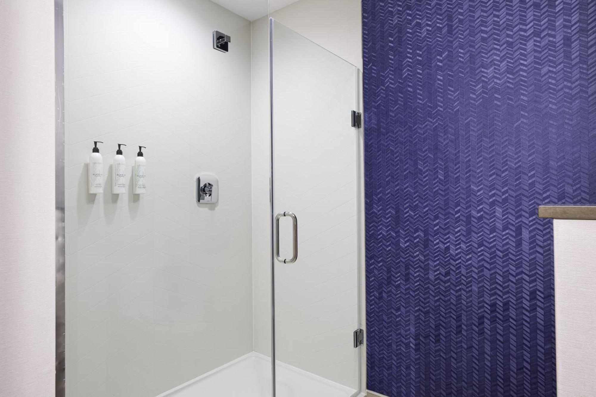 Fairfield By Marriott Inn & Suites Cincinnati Oakley エクステリア 写真
