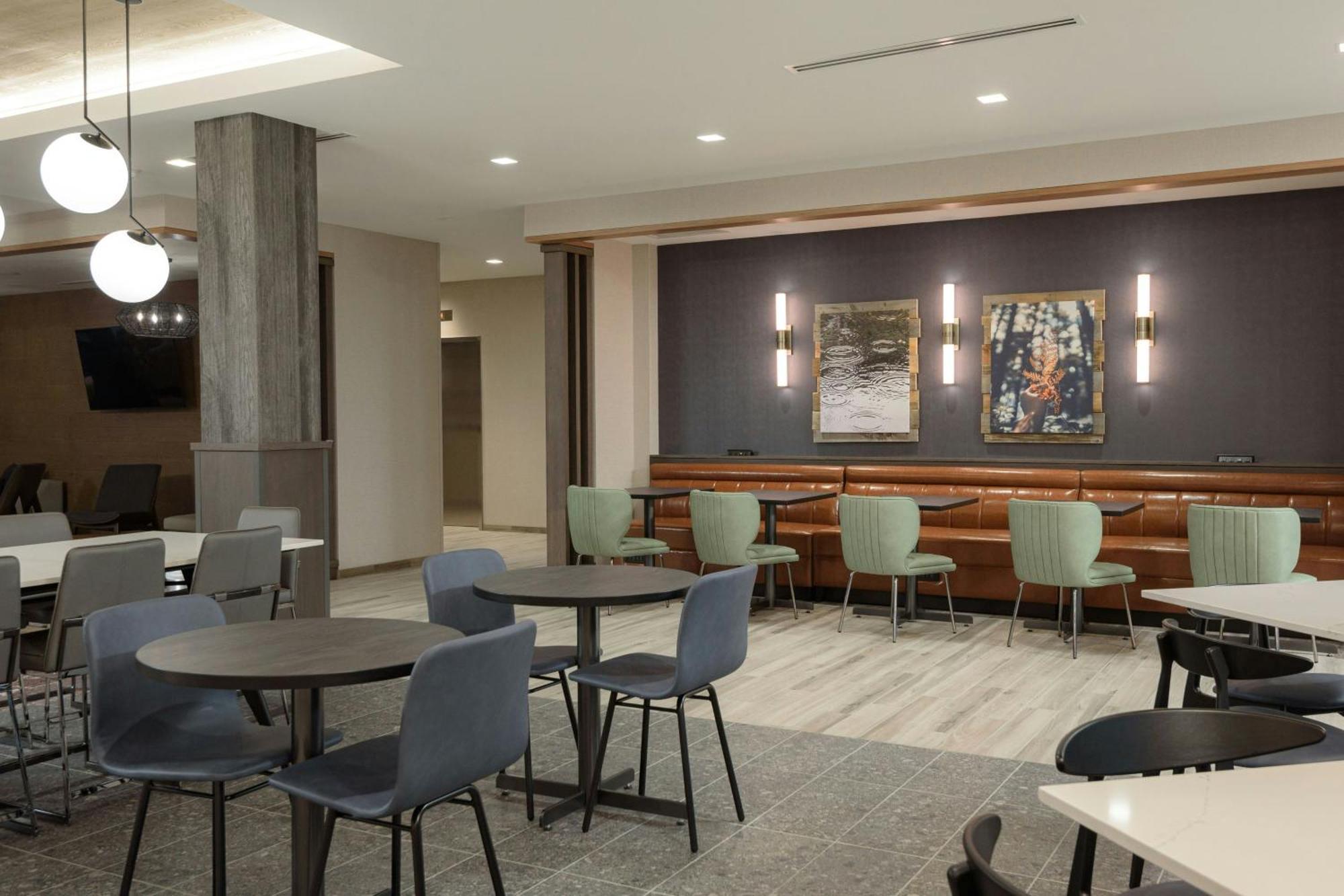 Fairfield By Marriott Inn & Suites Cincinnati Oakley エクステリア 写真